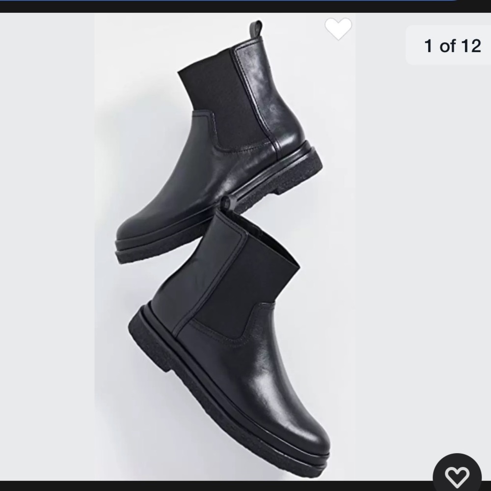 SOLD Vince Litton Water-Repellant Bootie NIB
